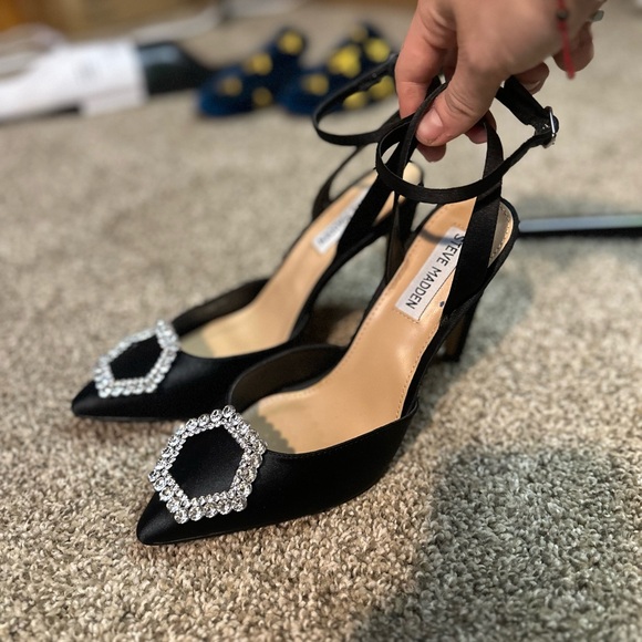 Steve Madden Black Satin Pumps w/ Jewel Toe - Picture 7 of 8